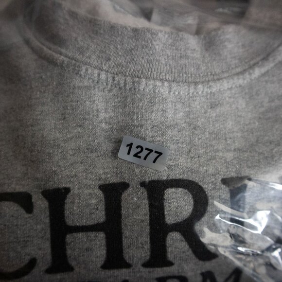 Gildan Schrute Farms Mens XL The Office Sweater Crewneck - Picture 6 of 6